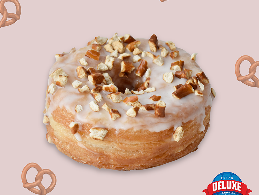 PECAN DELUXE ROLLS OUT PRETZEL PIECES